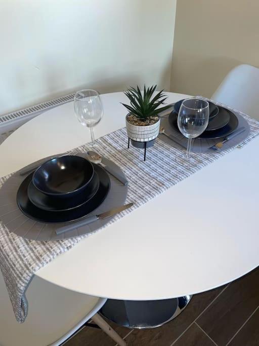 Modern 2 Bedroom Apartment In Derby City Centre Eksteriør bilde